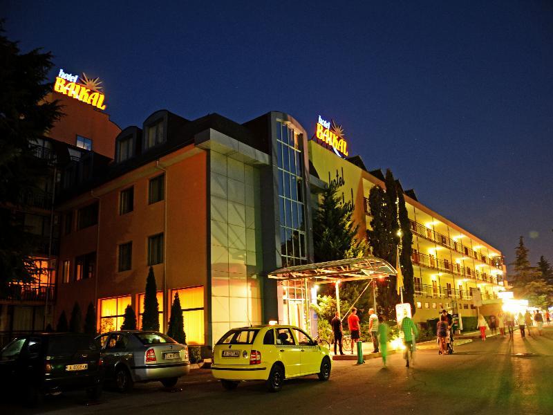 סאני ביץ' Hotel Baikal מראה חיצוני תמונה